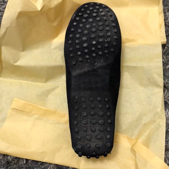 Tods Moc in Black Suede - Picture 5 of 6